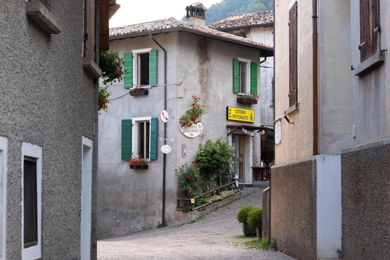 Locanda Genzianella Gargnano Exterior foto